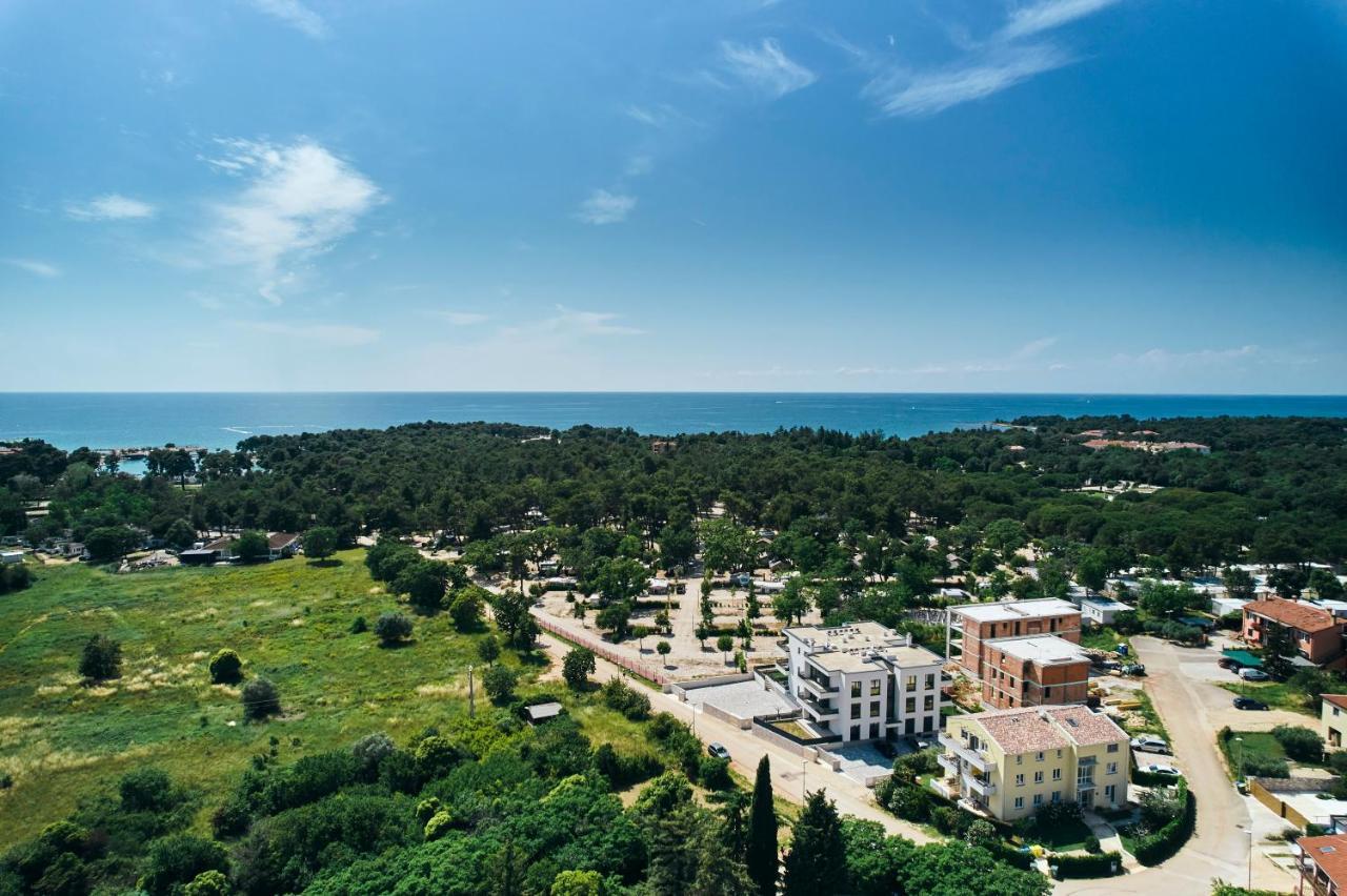 Apartments San Maris Umag Exteriör bild